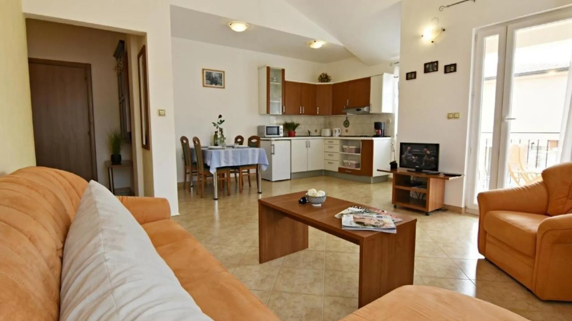Apartment Klimatisierte Wohnung In Tar Mit Gemeinschaftlichem Pool, Grill Und Garten Porec